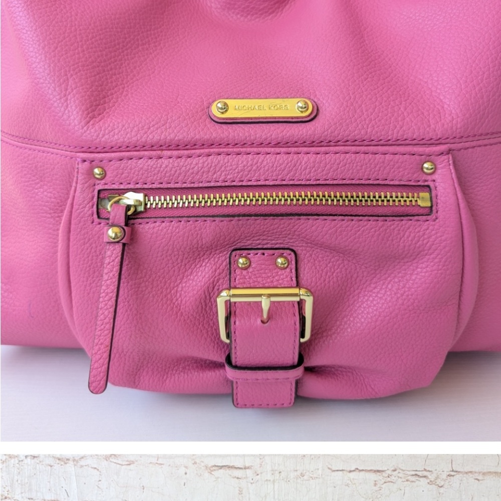 Michael Kors Fuchsia Leather Shoulder Bag